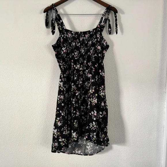 Smocked Tie Shoulder Dainty Ditsy Floral Midi Dress Large Cottagecore Picnic - Picture 5 of 10